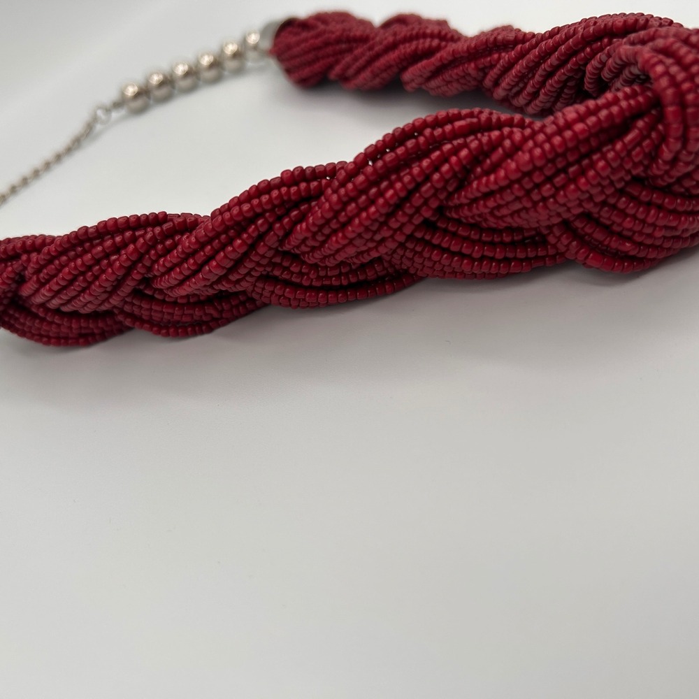 Chunky Red‎ Braided Seed Bead Statement Necklace Silver Tone Ball Bead Accent - Picture 5 of 7